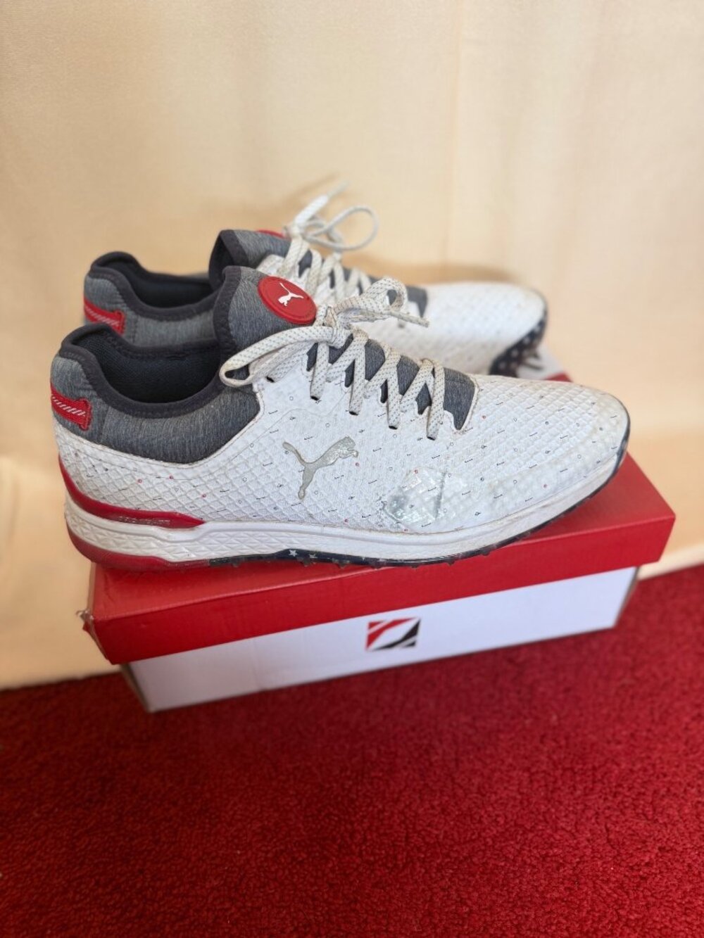 Puma Ignite NXT Spikeless Golf Shoes Mens Size 12 White/Gray/Red